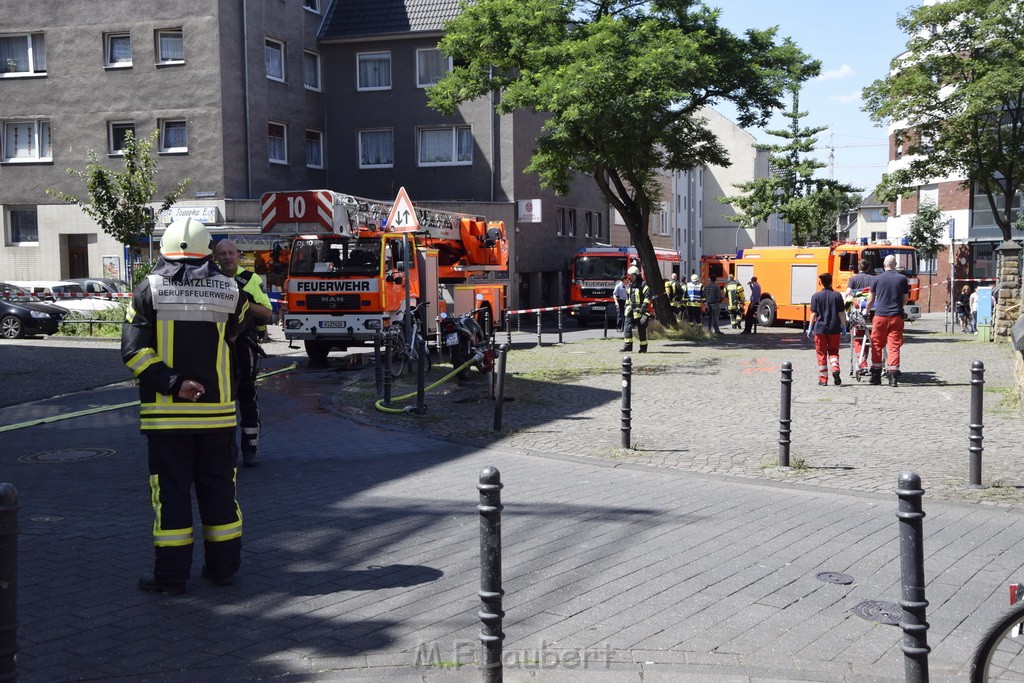 Explo Feuer 2 Koeln Kalk Hoefestr P095.JPG - Miklos Laubert